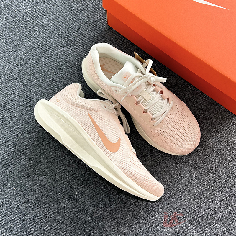 Nike耐克女子网面透气跑步鞋