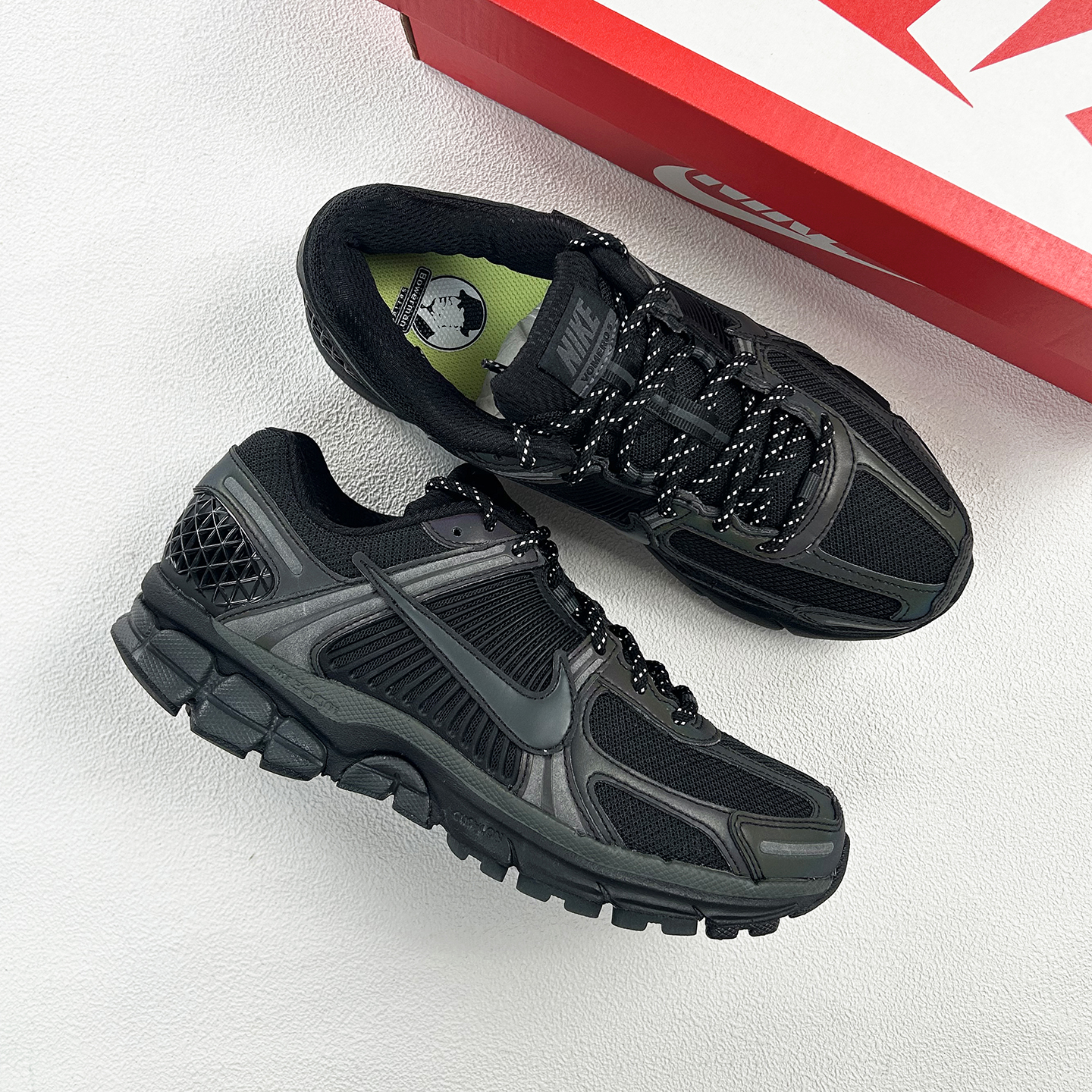 Nike耐克男子迈柔缓震运动鞋