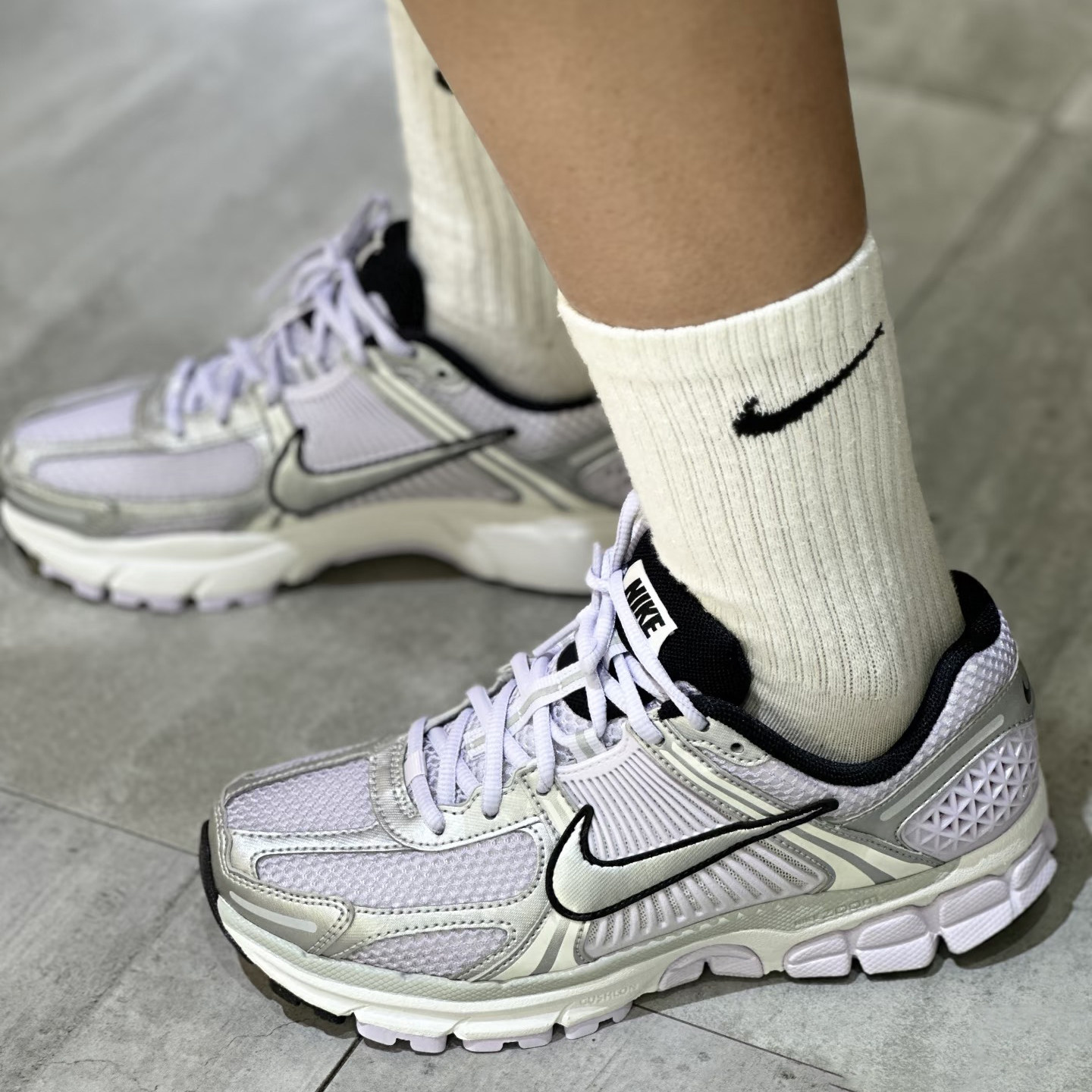 25新款Nike耐克女子运动鞋VOMERO 5复古网面透气跑步休闲鞋IB7253,运动鞋new,运动休闲鞋,淘宝优惠券,粉丝福利购,淘宝优惠卷