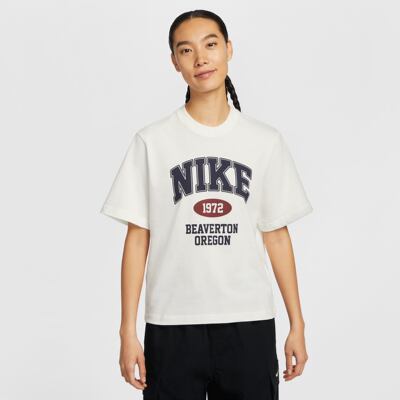 Nike耐克女子复古纯棉圆领短袖
