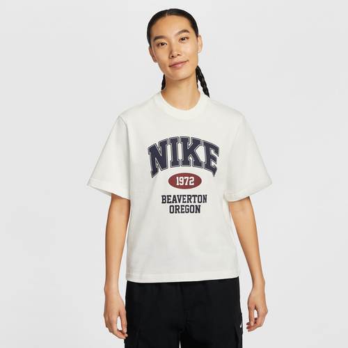 Nike耐克女子复古纯棉圆领短袖