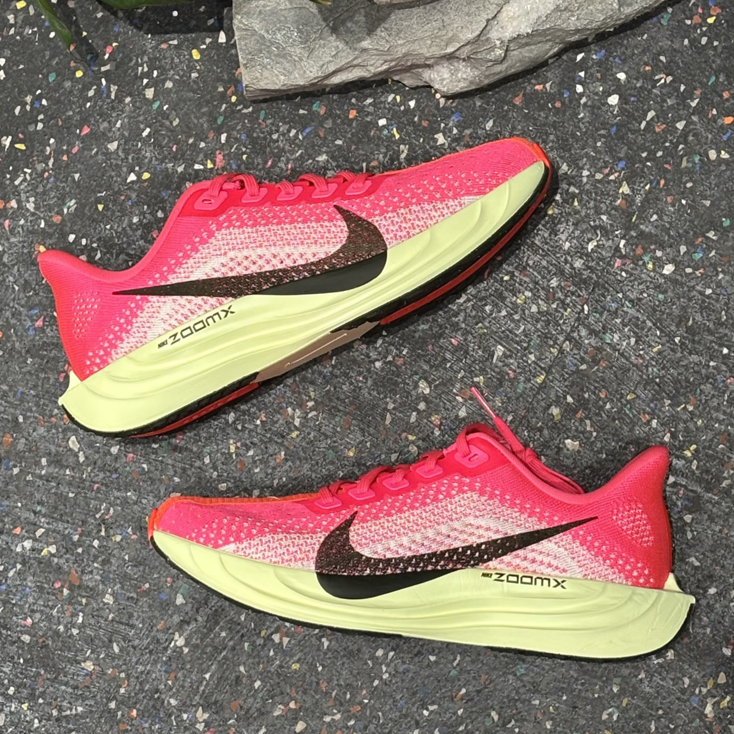 Nike耐克男子超级飞马公路跑步鞋