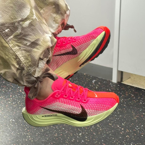 Nike耐克女子缓震训练跑步鞋