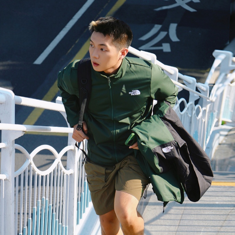 北面冲锋衣男子防水三合一外套