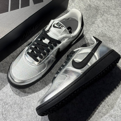 Nike耐克女子复古薄底运动鞋