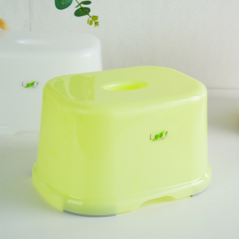 日本进口坐浴凳浴室洗澡凳防滑沐浴凳儿童小圆凳塑料凳子洗衣矮凳