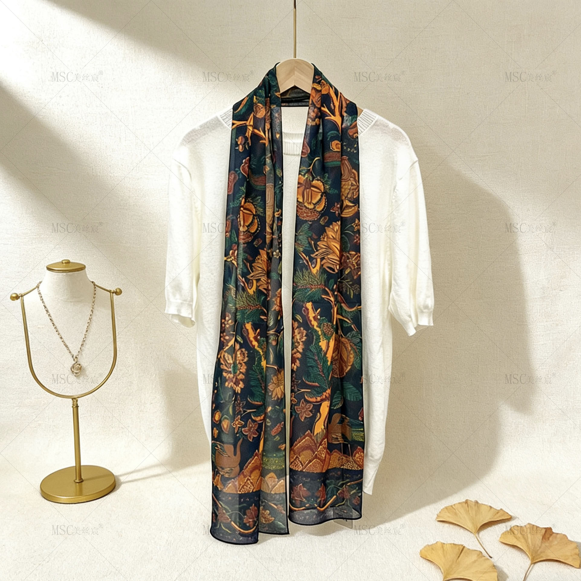 2026新款薯莨纱长丝巾秋冬时尚领巾古风新中式围巾百搭气质女