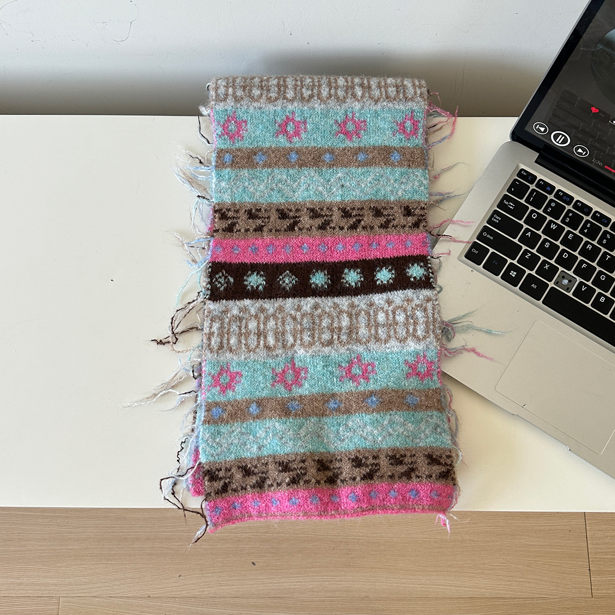 partyme手工混纺条纹提花围脖高级感女秋冬季加厚保暖针织围巾