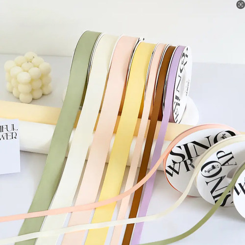 2.5CM双面哑光绸带鲜花牛奶丝