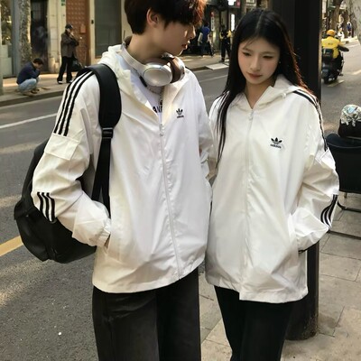 阿迪达斯男女立领防风运动夹克