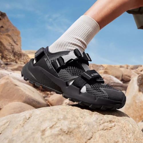 Adidas/阿迪达斯正品新款TERREX男女运动户外沙滩包头凉鞋 IF7596