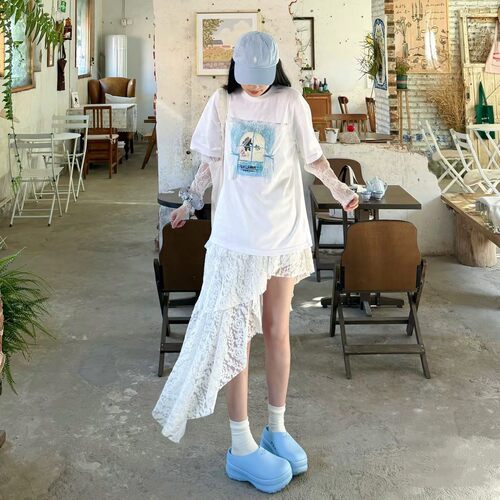 阿迪达斯三叶草女蓝色拖鞋