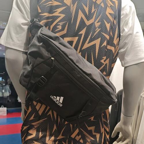 Adidas阿迪达斯单肩挎包