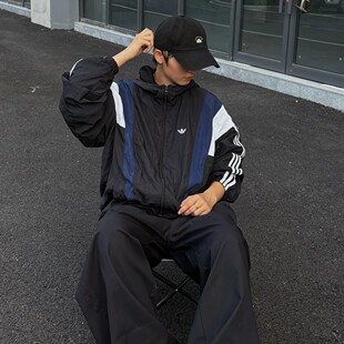 正品阿迪达斯三叶草男子连帽防风运动休闲夹克外套2026新款KS3552