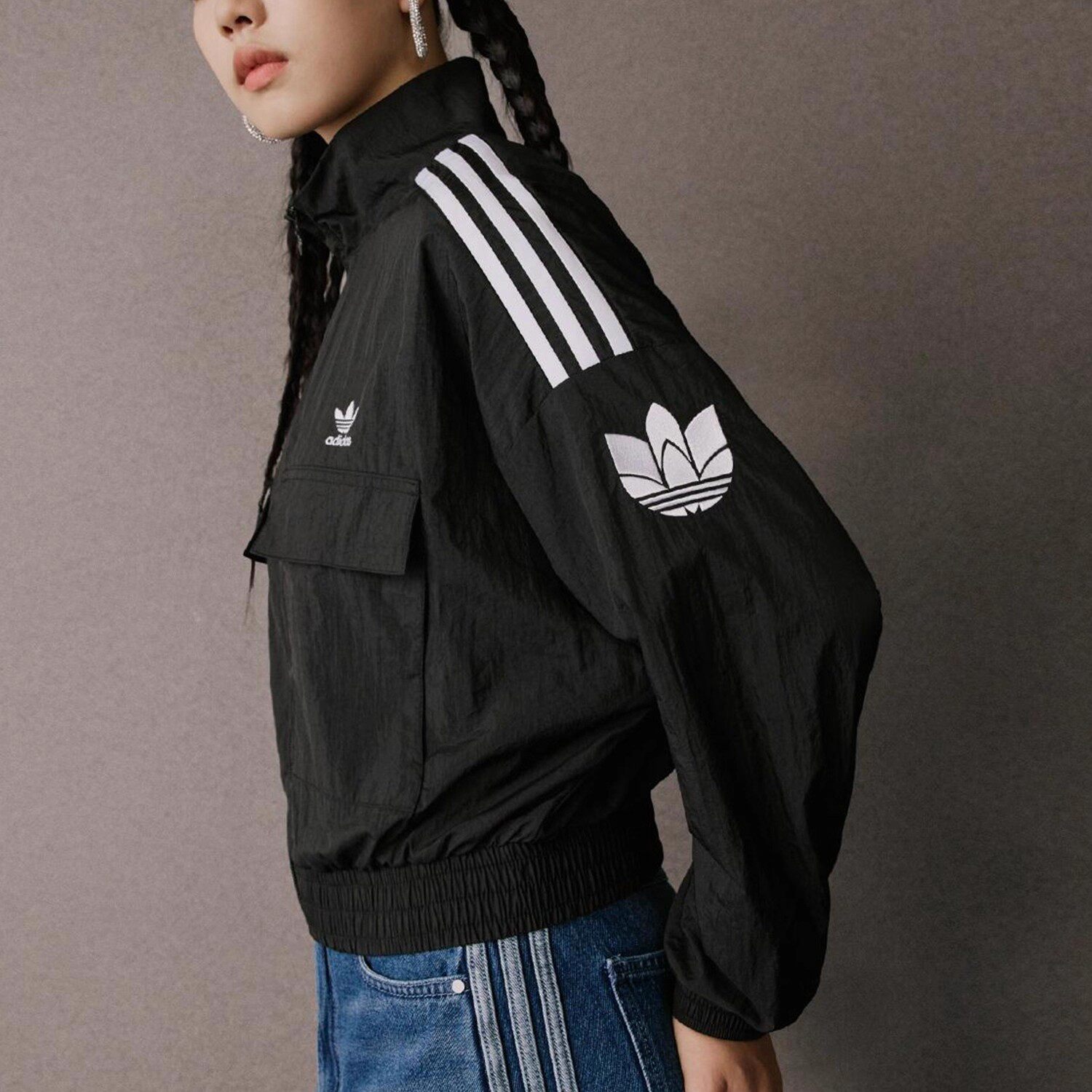 Adidas/阿迪达斯正品三叶草女士休闲短款条纹梭织运动外套KG8512,运动服/休闲服装,运动茄克/外套,淘宝优惠券,粉丝福利购,淘宝优惠卷