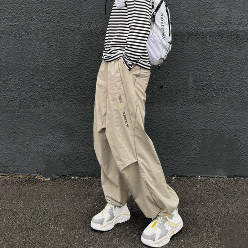 阿迪达斯直筒宽松运动休闲裤女