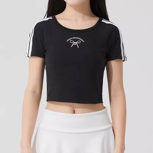 阿迪达斯运动休闲女子短袖正品