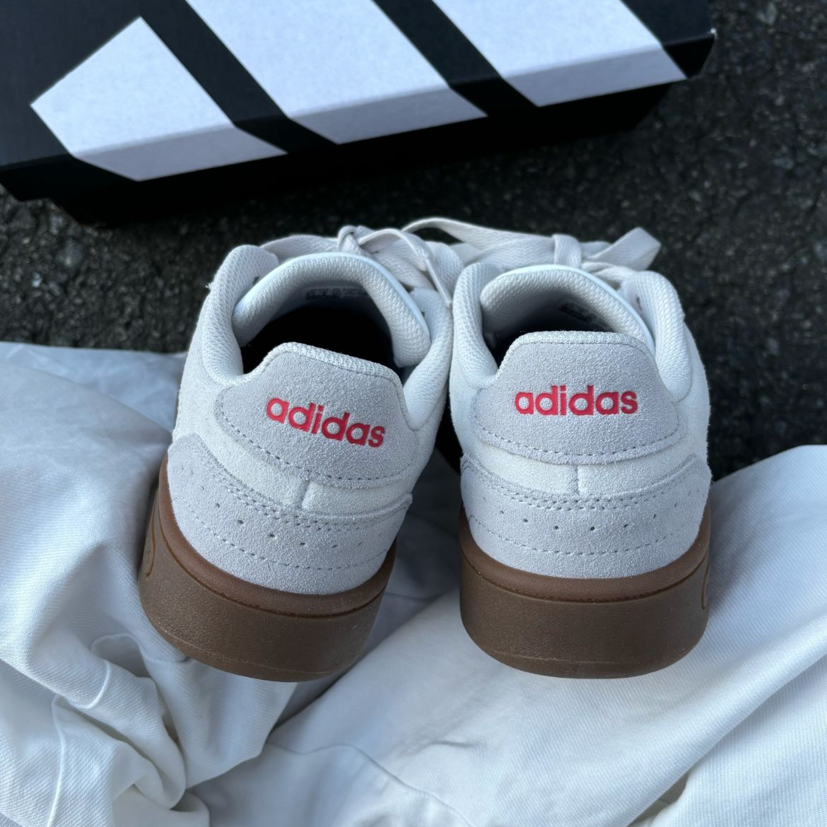 Adidas/阿迪达斯小锯齿新款百搭休闲男女同款复古运动板鞋 JP8232,运动鞋new,板鞋,淘宝优惠券,粉丝福利购,淘宝优惠卷