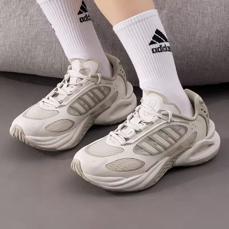 阿迪达斯男女鞋2026夏季新款清风鞋舒适休闲百搭运动跑步鞋JS3657