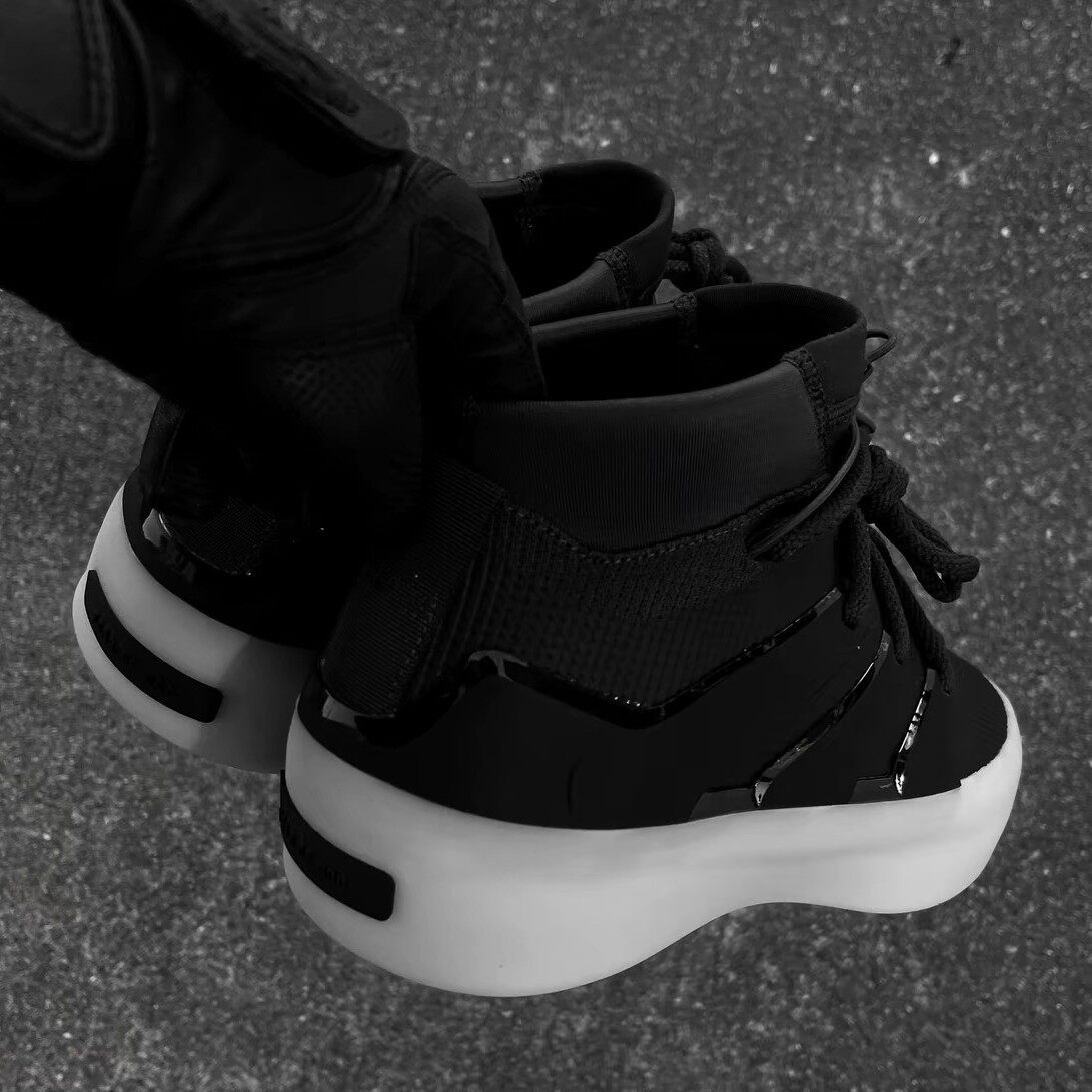 Adidas/阿迪达斯 FOG FOG OF GOD Athletics 男黑色篮球鞋 IF6680