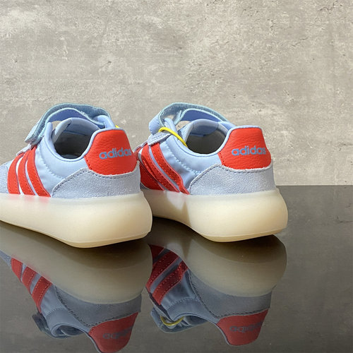 Adidas阿迪达斯正品童鞋时尚百搭舒适防滑透气轻便休闲板鞋JR0768