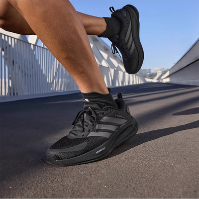 Adidas/阿迪达斯减震跑步鞋