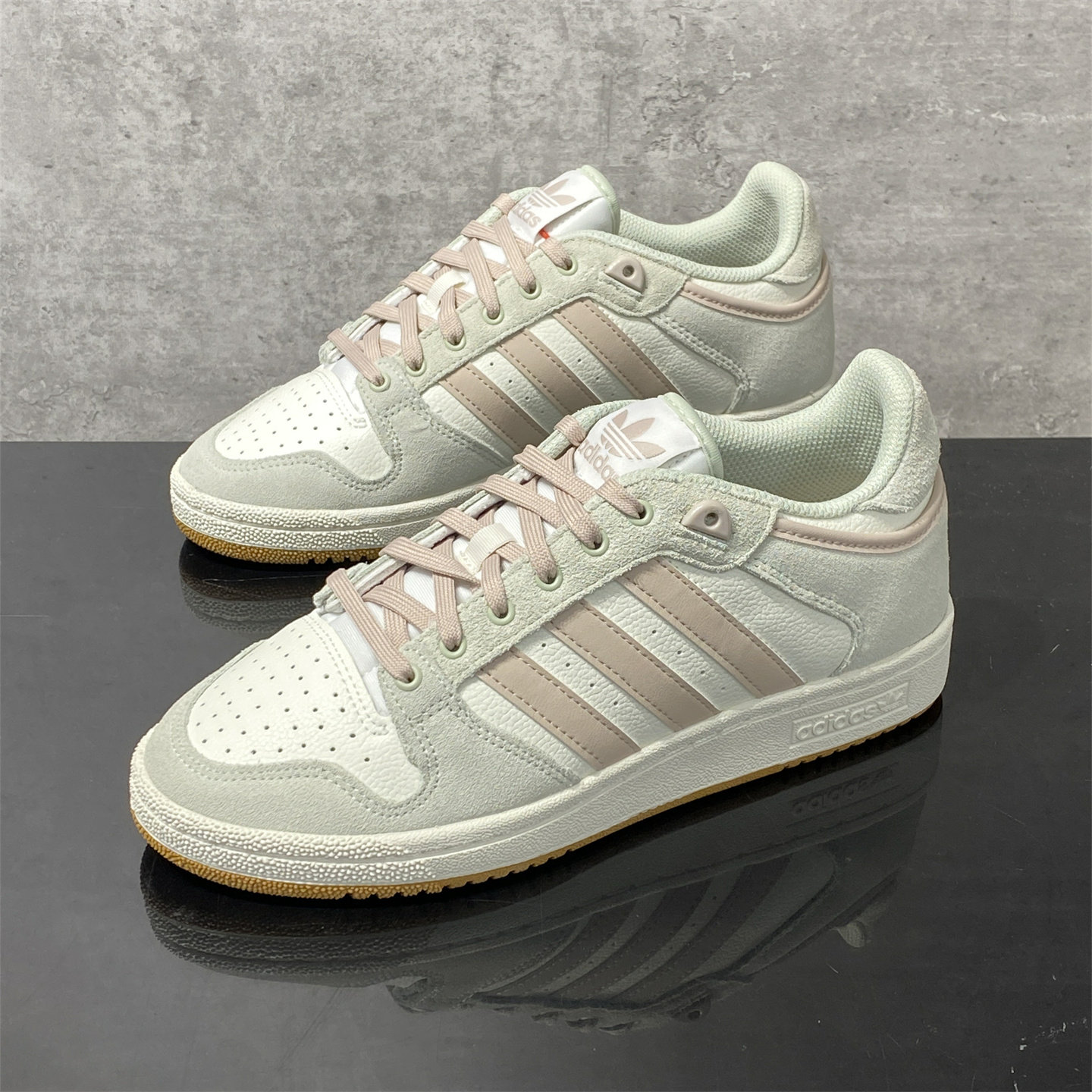 阿迪达斯adidas男女春新款三叶草轻便百搭低帮运动休闲板鞋JS3307,运动鞋new,板鞋,淘宝优惠券,粉丝福利购,淘宝优惠卷