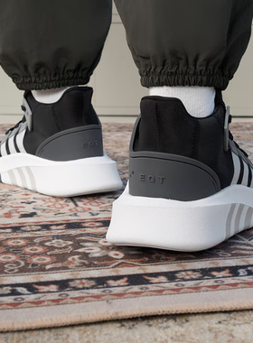 Adidas/阿迪达斯男鞋女鞋正品新款复古耐磨舒适运动跑步鞋ID0548