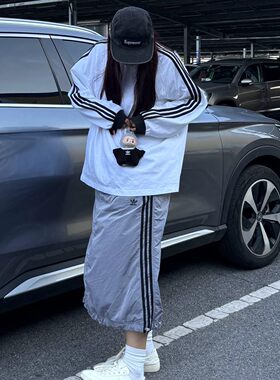 Adidas/阿迪达斯正品三叶草女士经典工装风运动半身裙JD2582
