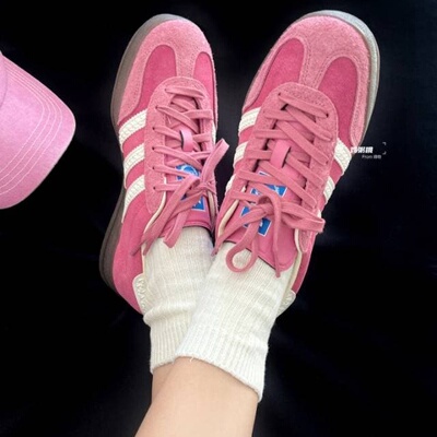 阿迪达斯德训鞋Gazelle板鞋红色