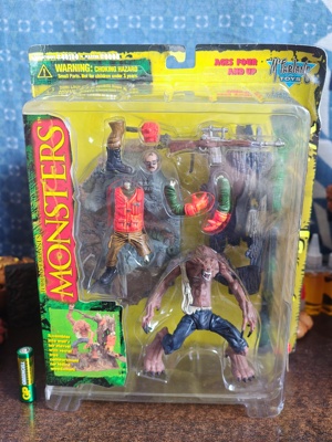 麦克法兰怪物场景系列playset 狼人场景 手办模型公仔摆件玩具