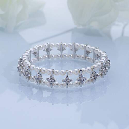 “爆闪双排”极光珍珠手链 2743H00DY