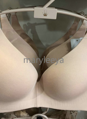 Triumph黛安芬无钢圈光面薄文胸舒适薄模杯内衣肤色黑色E000997