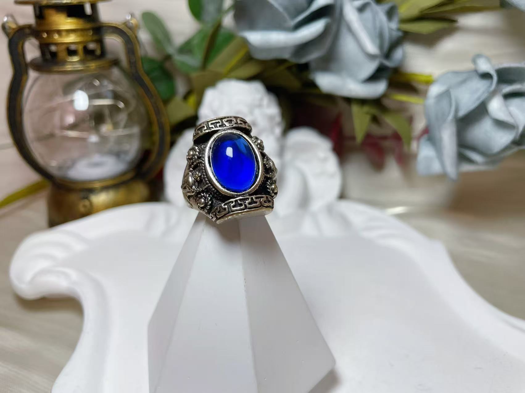 【BW中古】中古老银深宝蓝色琉璃活口戒指