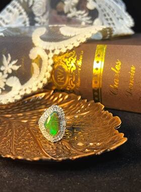 【BW宝石】黑欧珀原石开口戒指，火彩在黑欧珀中属于no.1了