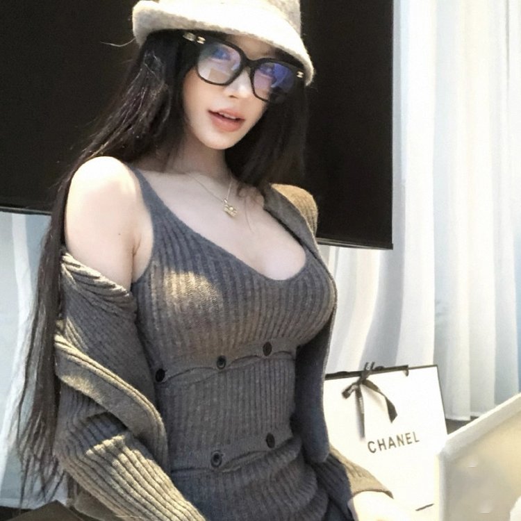 FuunJ 人鱼奥利佛慵懒短款开衫外套女多穿针织吊带背心连衣裙套装