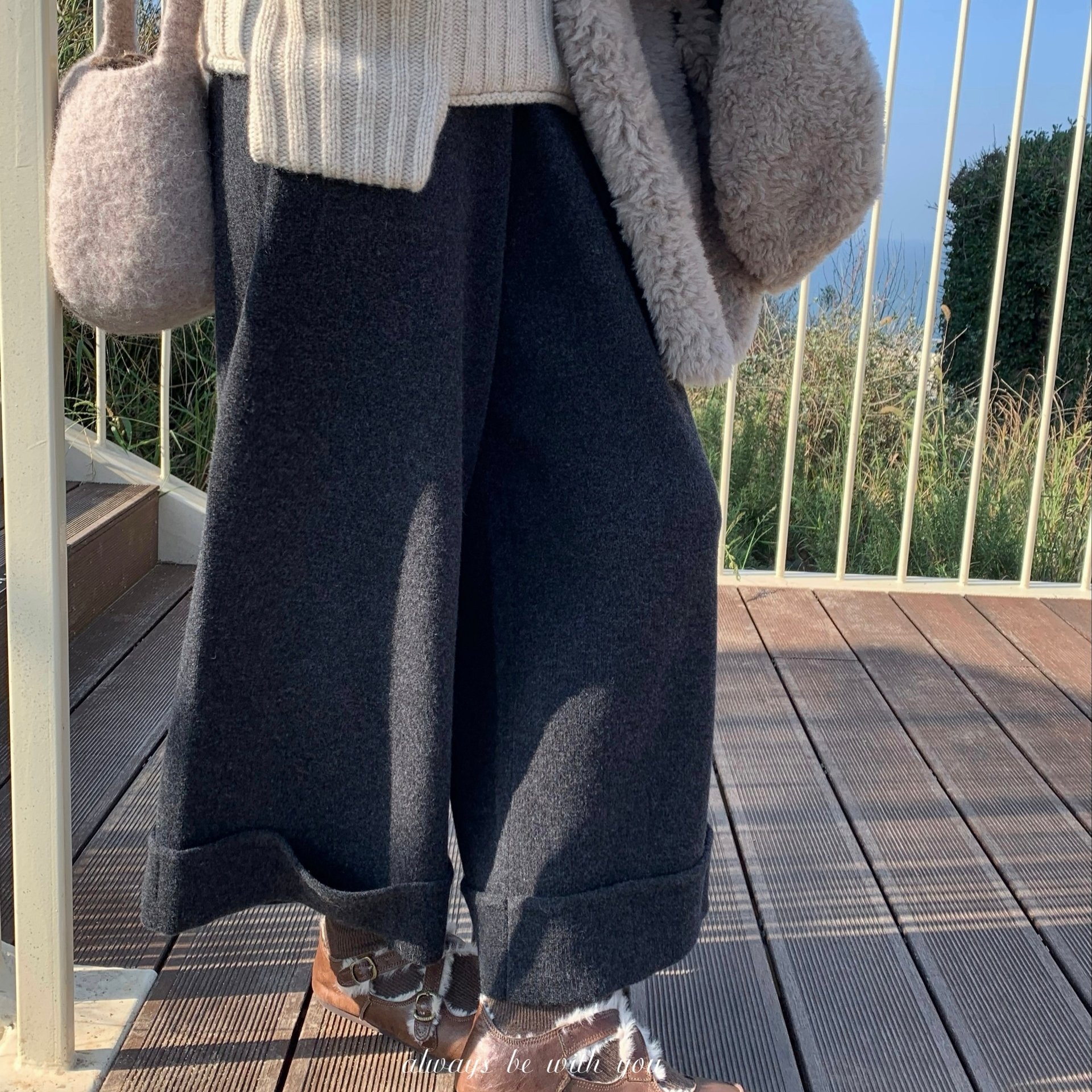 susu配靴子的八分裤%羊毛小个子秋冬保暖松紧腰直筒阔腿针织裤