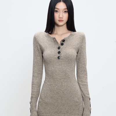 WITHMIN 长袖连衣裙秋季2025新款收腰显瘦纯欲辣妹针织包臀裙短裙