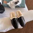10.10日新品鞋大师网红同款2025新款真皮毛毛穆勒拖鞋平底鞋女