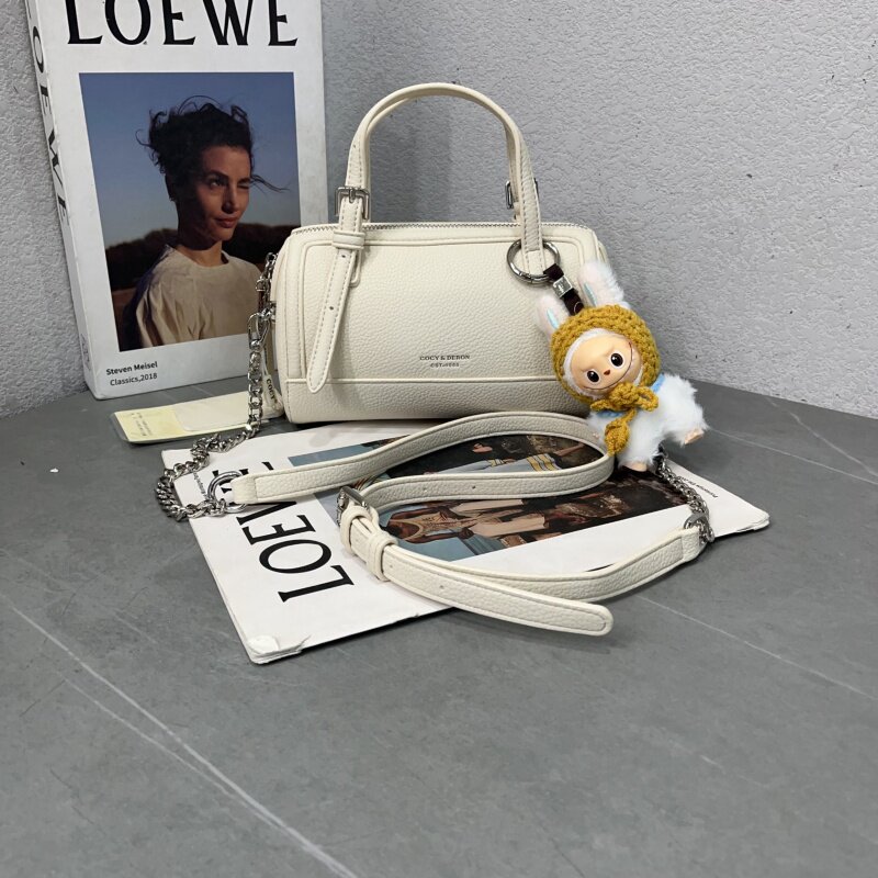 2026新款荔枝纹软皮迷你波士顿枕头包休闲纯色手提包质感单肩斜跨