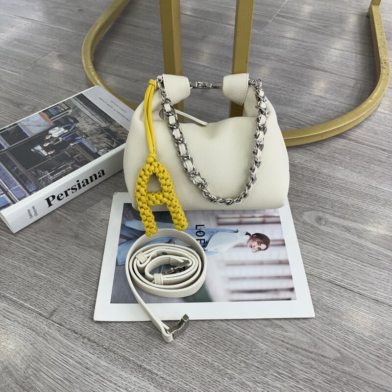 2026新款韩版荔枝纹软皮饺子包小众设计手提包链子腋下包斜跨包女