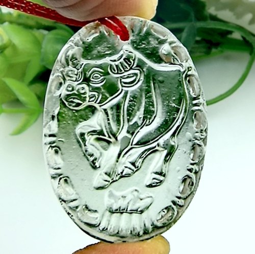 牛气冲天天然浅茶水晶生肖牛护身符吊坠男女挂件一物一图A45-82