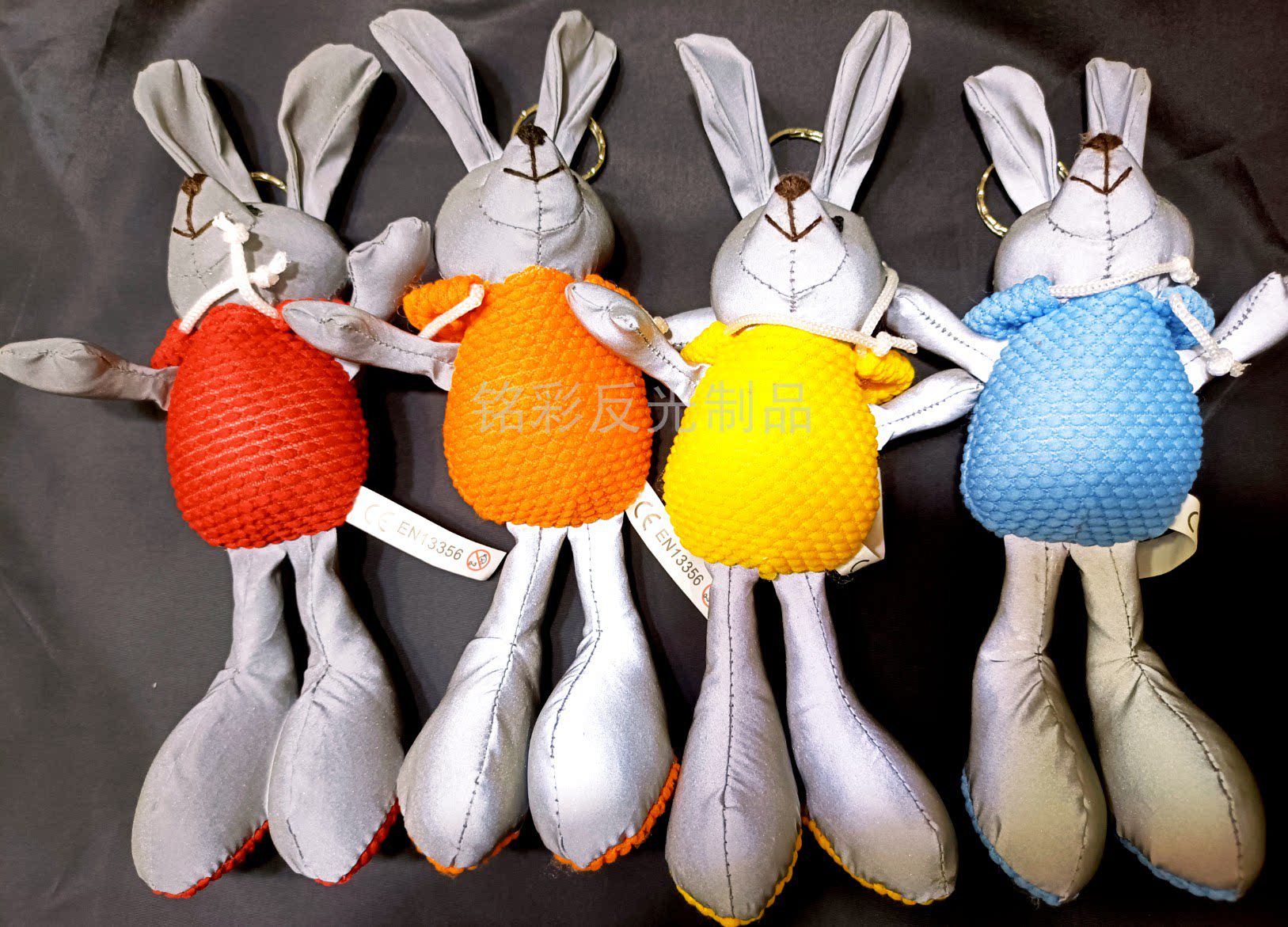 大号高亮可爱挂件，学生儿童书包夜行安全警示配饰, 背包反光公仔