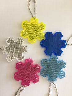 雪花反射器欧标亚克力包包挂件儿童书包双面反光挂饰高亮安全警示