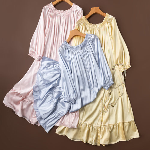 赫本风睡裙舒适真丝缎灯笼袖裙子