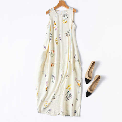 米白色真丝干丝茧型连衣裙