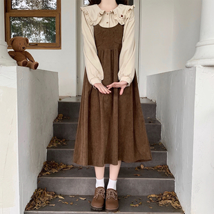 初中生甜美秋冬连衣裙时尚少女套装裙高中学生可爱娃娃领过膝长裙