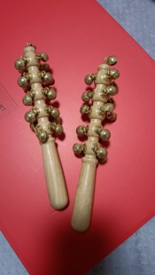 非遗手工黄铜哗啦棒桃木和拨浪鼓纯羊皮老式复古铃铛