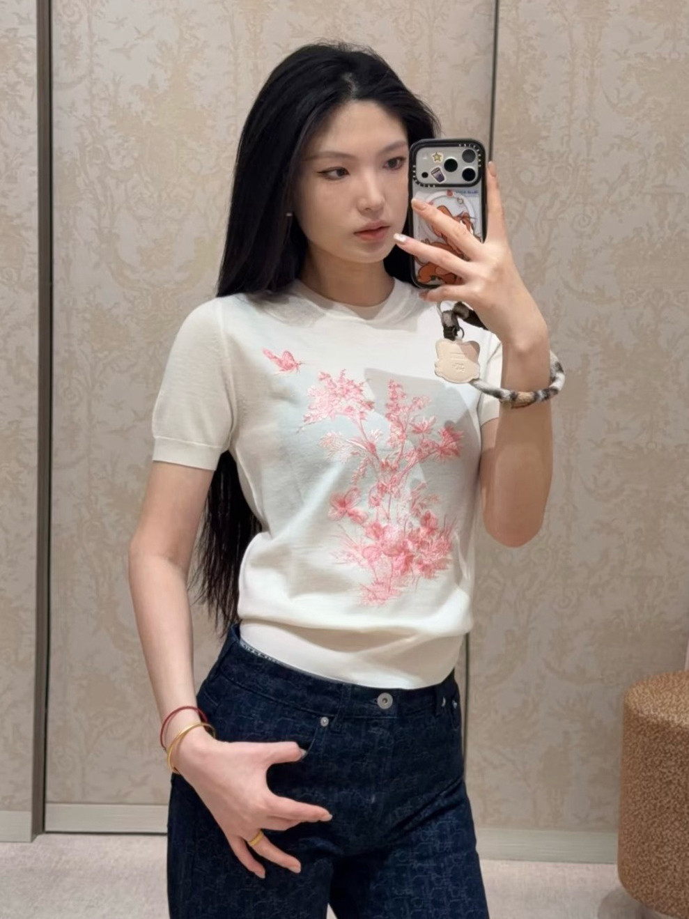 ZHOU买手店｜26夏法式蝴蝶粉调花卉刺绣圆领短袖针织衫上衣女