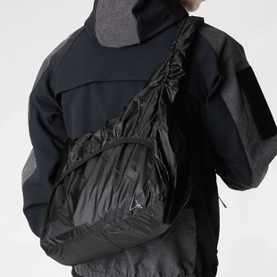 ROA Bag Laki Knot 可折叠防撕裂尼龙防水斜挎包潮 Fackable 现货